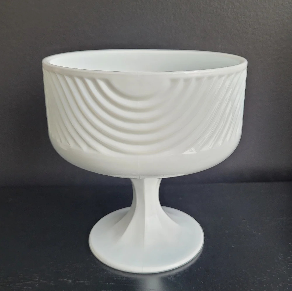 Vintage E. O.  Brody Co. milkglass compote footed candy dish serving bowl USA